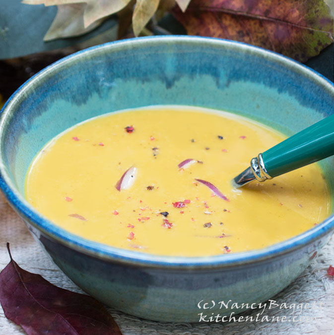 Fresh Pumpkin & Apple Harvest Soup